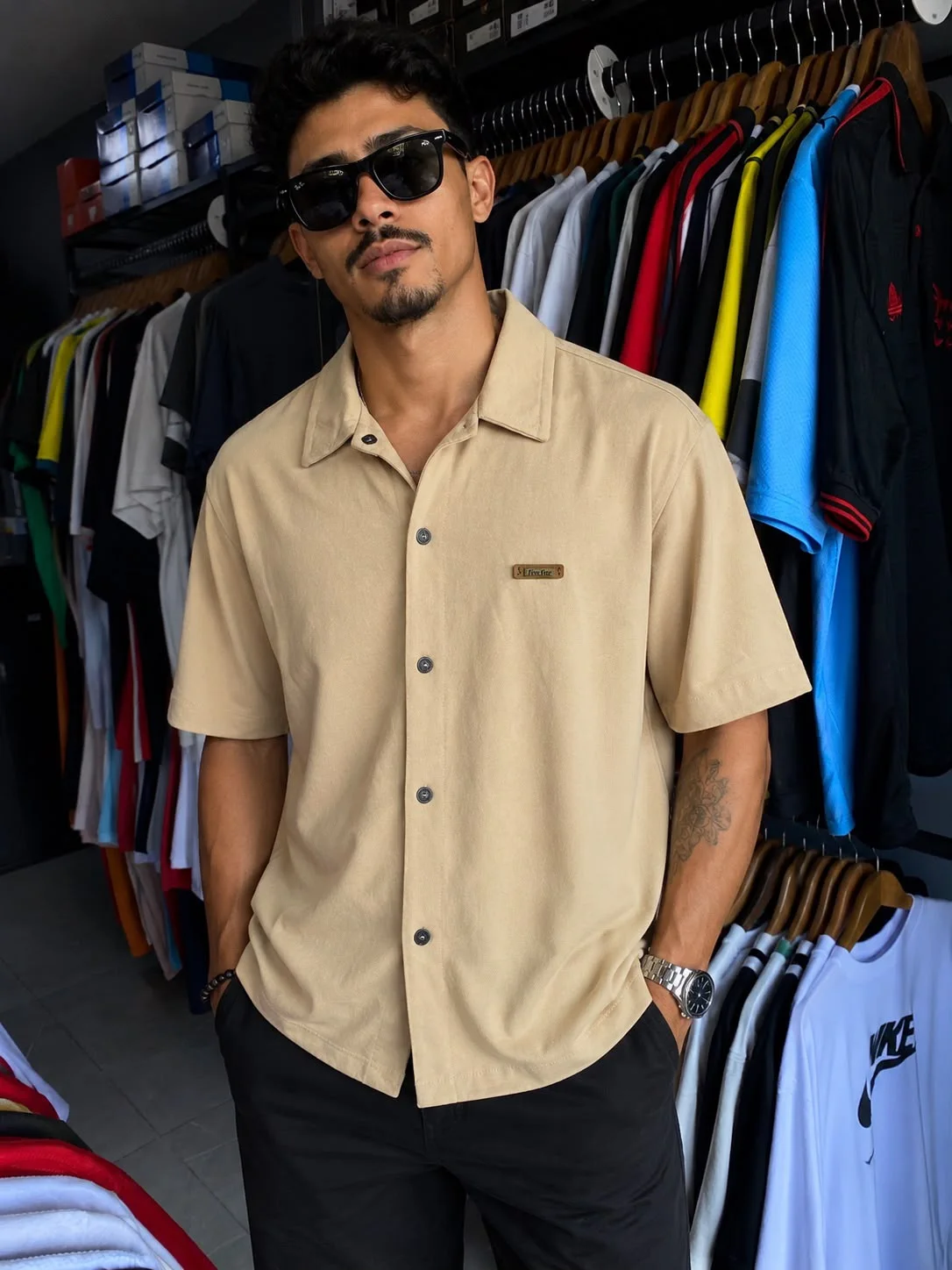 CAMISA SOCIAL TEXTURIZADA COM BOTÃO